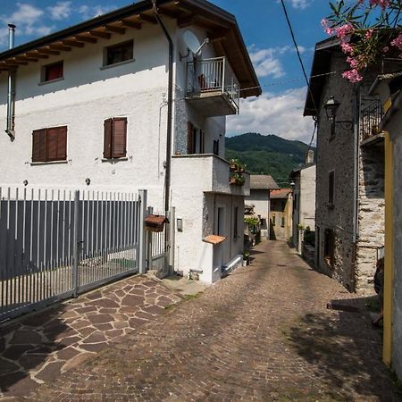 Casa Vacanze Linda ジェーラ・ラーリオ エクステリア 写真