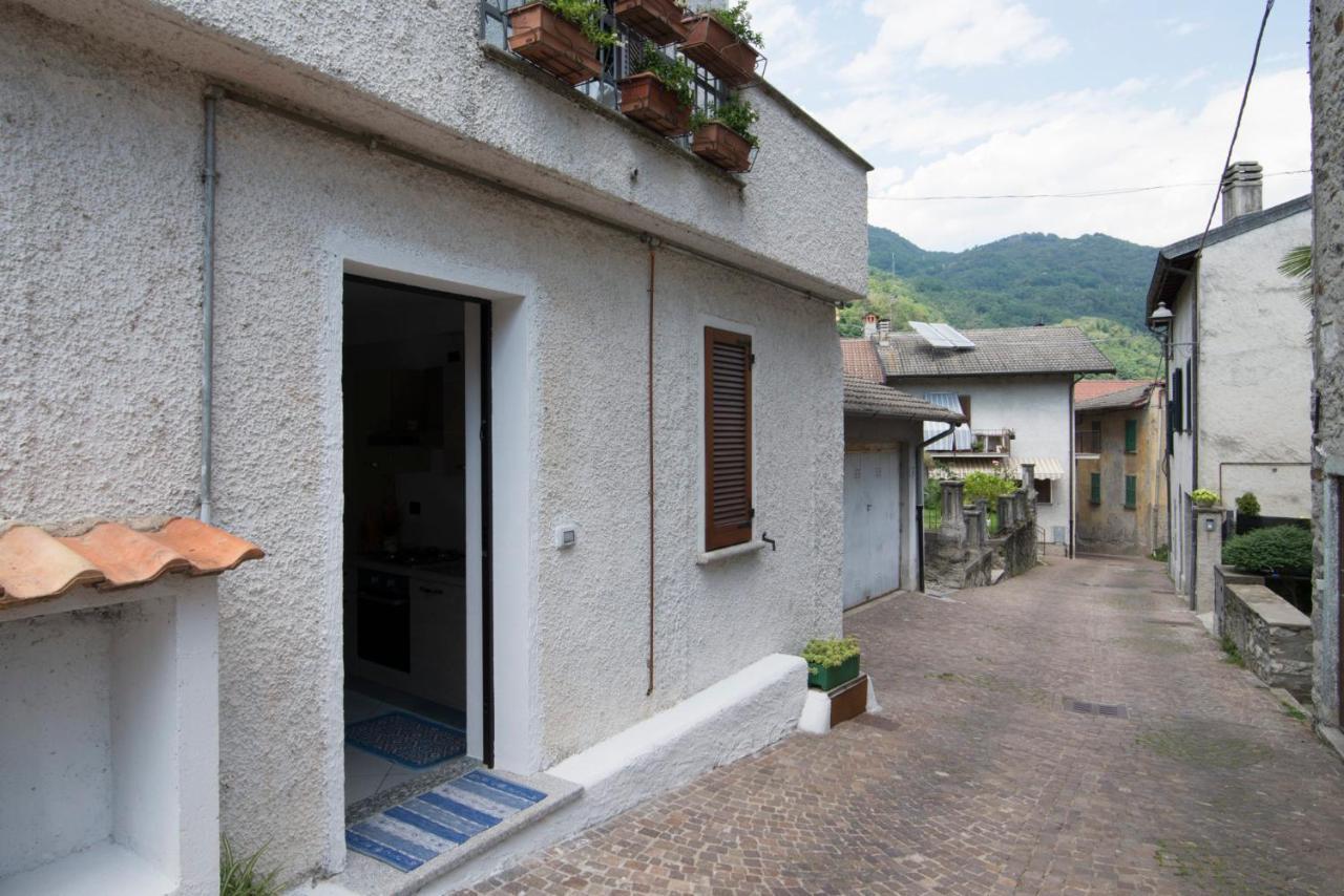 Casa Vacanze Linda ジェーラ・ラーリオ エクステリア 写真